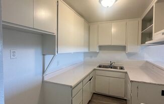 2 beds, 2 baths, 750 sqft, $1,850, Unit #7