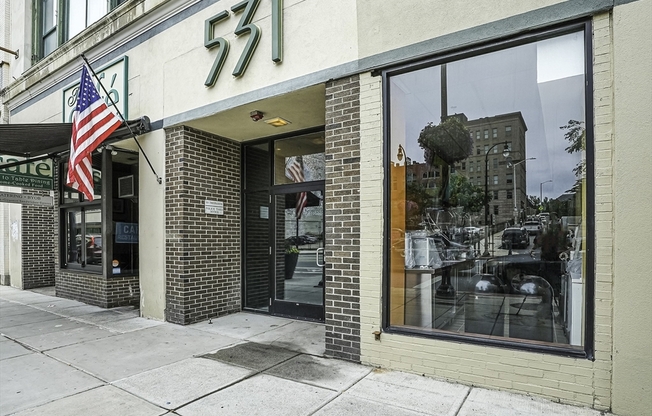 531 Main Street