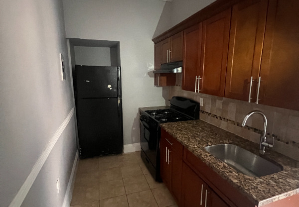 449 MT PROSPECT AVE