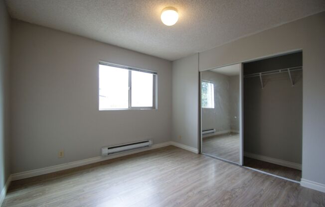 2 beds, 1 bath, $1,695, Unit 2