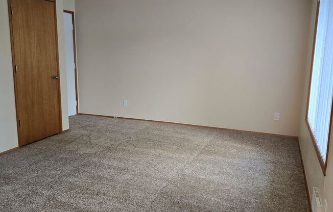 2 beds, 1 bath, 764 sqft, $1,350, Unit 1450-4