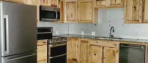 311 SOWARD AVE