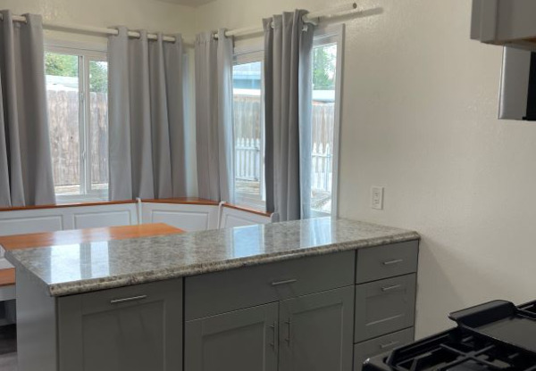 1530 DREXEL DR