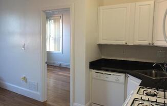 64 Hemenway St