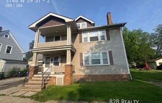 3746 W 39 ST