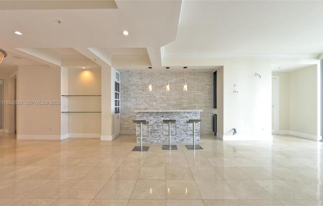 848 Brickell Key Dr