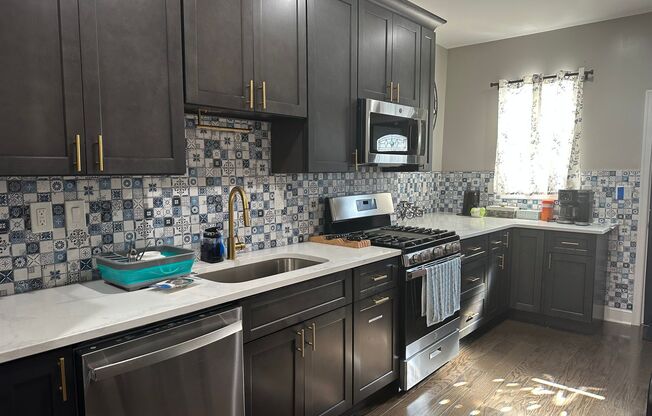 Fully Furnished! Spacious Rooms! Modern Decor! Finished Basement! Central Air! Fireplaces! Available Now!