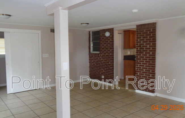 1204 CROWN DR