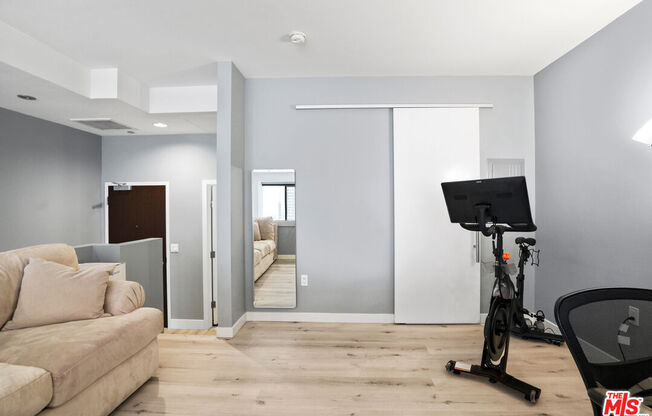 1 bed, 1 bath, 820 sqft, $3,200, Unit 2908