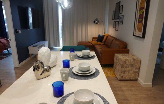 2 beds, 2 baths, 1,016 sqft, $3,435, Unit 527