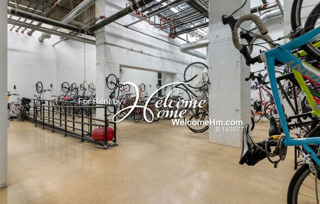 2 beds, 3 baths, $3,200, Unit Unit 104