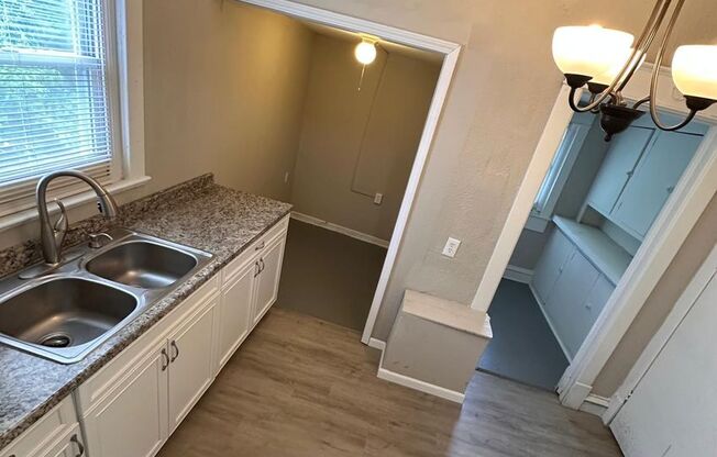 3bedrooms 1 1/2 bathroom. The house is very spacious living room, dining room and full kitchen includes the appliances fridge and stove. The house is section 8 ready. If you have any questions or concern text/call Liza at 816-602-6520.