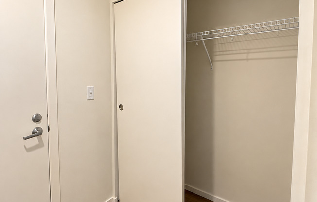 1 bed, 1 bath, 600 sqft, $2,295, Unit 2305-A