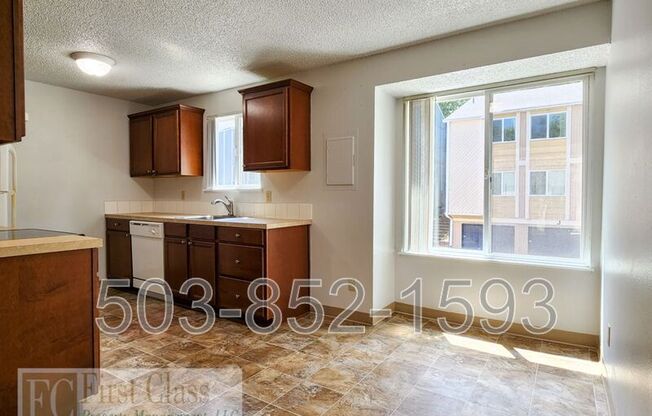 3618 SW BEAVERTON HILLSDALE HWY UNIT 24