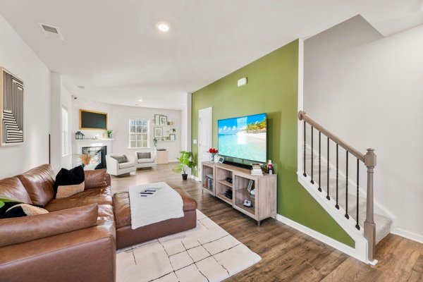 7585 STONEHOUSE DR