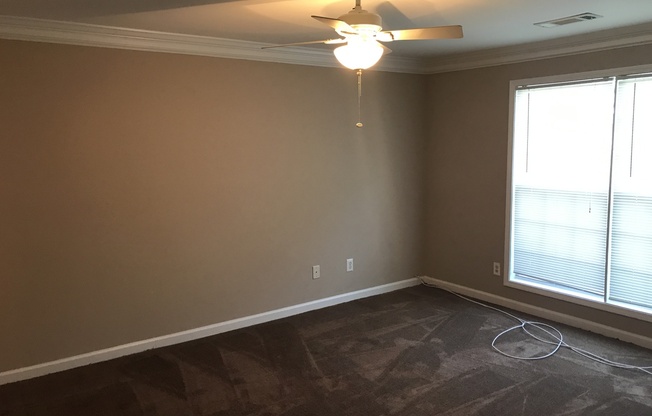 3 beds, 2 baths, $1,650