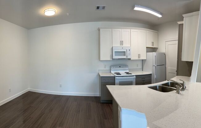 1 bed, 1 bath, 793 sqft, $1,150, Unit 269