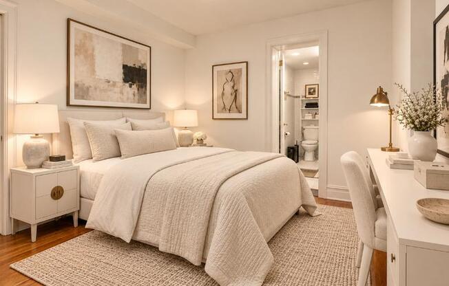 521 W 122 ST