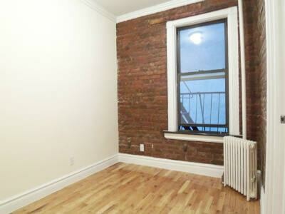 2 beds, 1 bath, $5,295, Unit 3E
