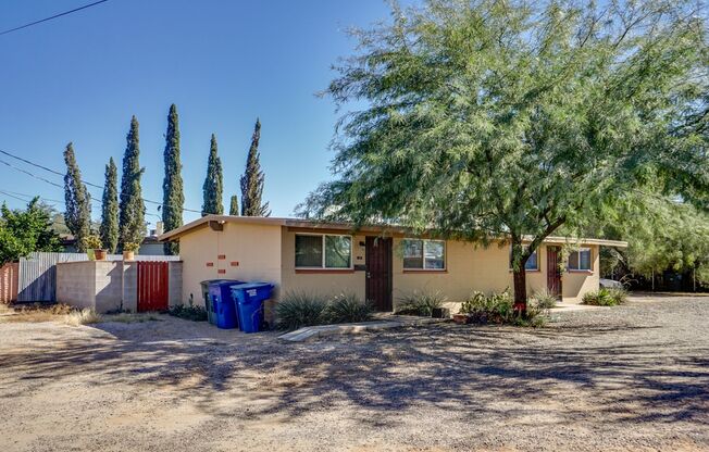 1 bed 1 bath in a prime location!
