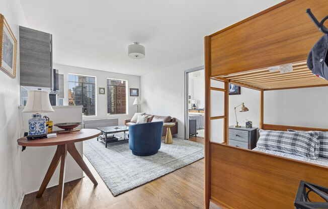 1 bed, 1 bath, $4,500, Unit 2110