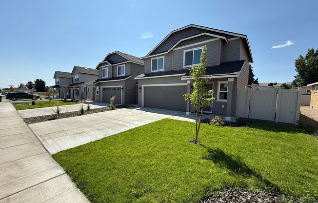 New Construction! 3 Bed, 2.5 Bath with 2 Car Garage Townhouse!