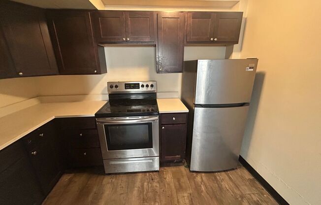 1 bed, 1 bath, $895, Unit 611