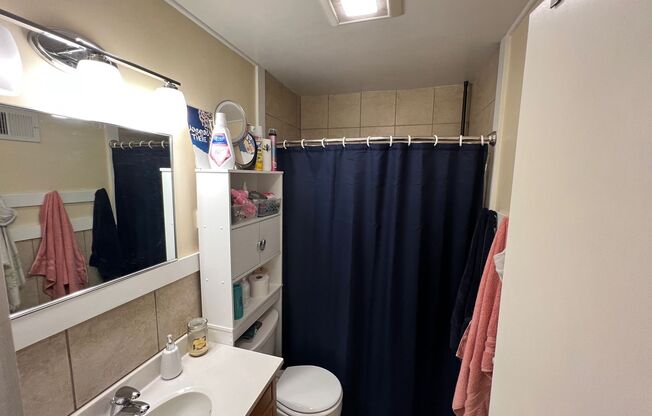 3 beds, 1 bath, $1,400