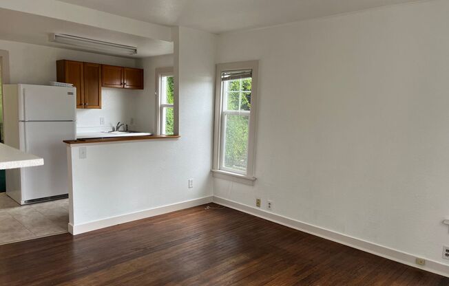 L3026 - 4755 22nd Ave NE
