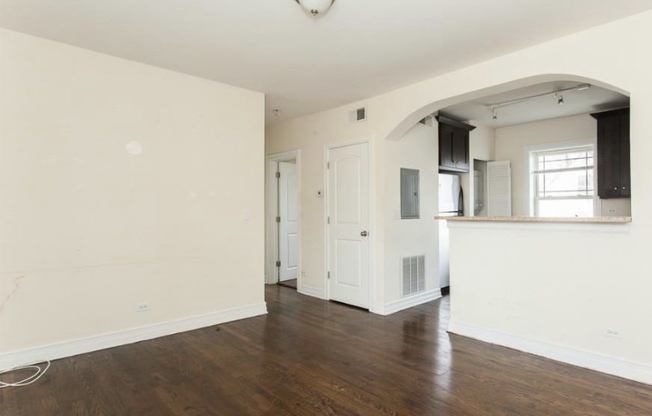 3816 N SHERIDAN