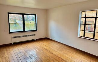 1 bed, 1 bath, $750, Unit 2