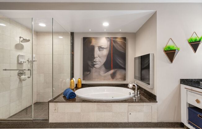 2 beds, 2 baths, $5,500