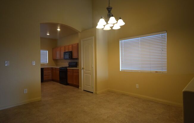 3 beds, 2.5 baths, $2,010