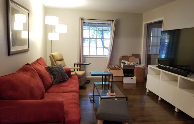 7555 BRENTCOVE CIR