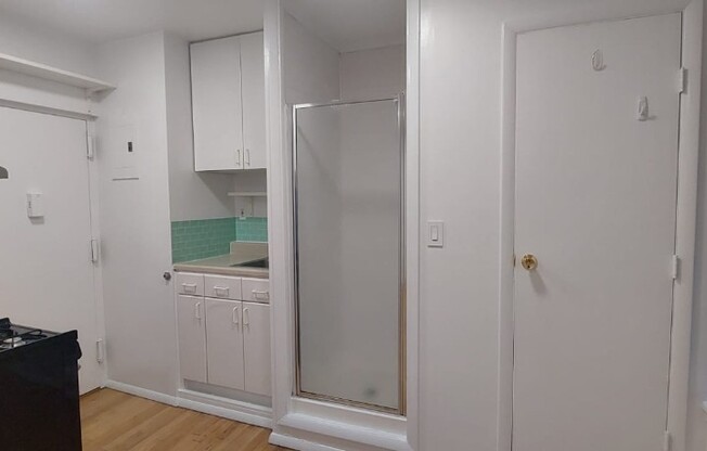 146 SULLIVAN ST