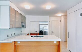 1 bed, 1 bath, 936 sqft, $2,750, Unit S Las Vegas Blvd #2907