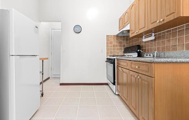 Studio, 1 bath, $2,275, Unit 2A