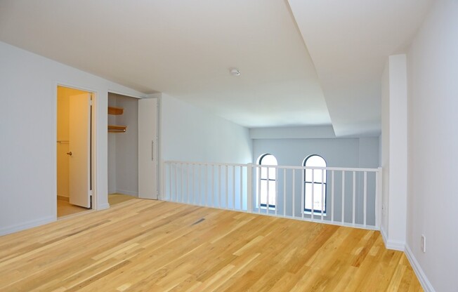 Studio, 2 baths, $7,450, Unit 332