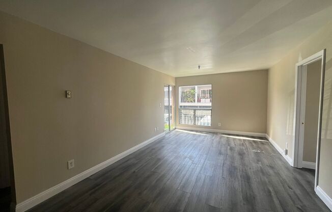 2 beds, 2 baths, $3,195, Unit # 214