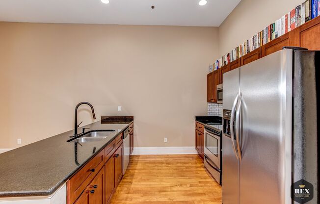 JB Whites Condo