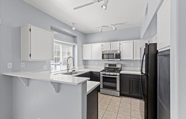 2 beds, 2 baths, $1,650, Unit UNIT 101