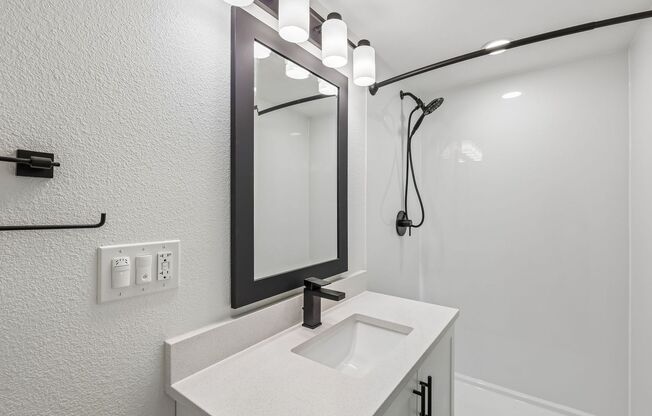 1 bed, 1 bath, 460 sqft, $2,295, Unit 48