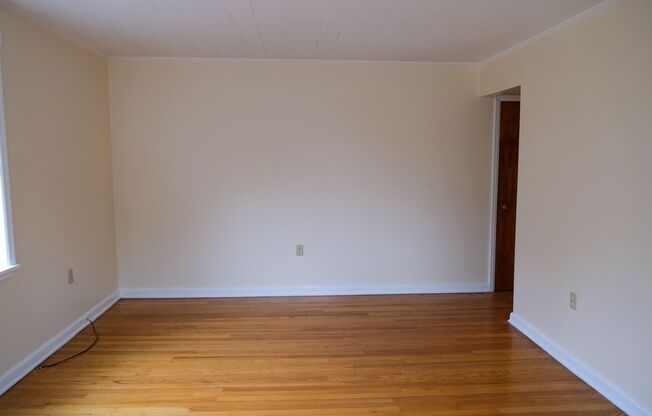 665 Columbia Turnpike