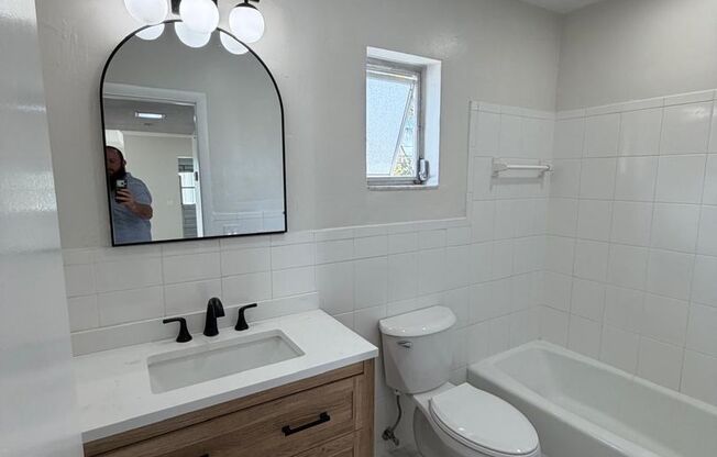 1 bed, 1 bath, 650 sqft, $1,775, Unit 5420-208