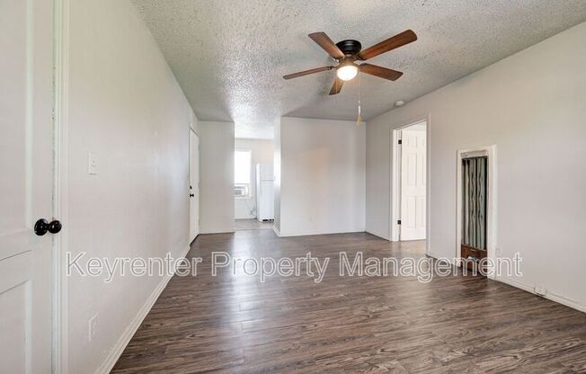 316 SW 27 ST