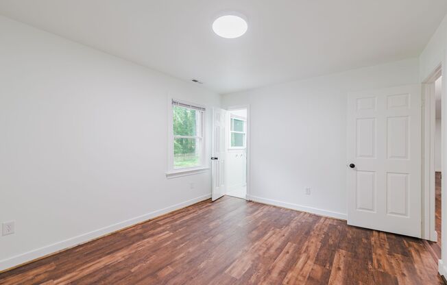 3 beds, 2 baths, 1,300 sqft, $1,950, Unit Unit A