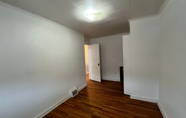 3 Bed 1 Bath House for Rent