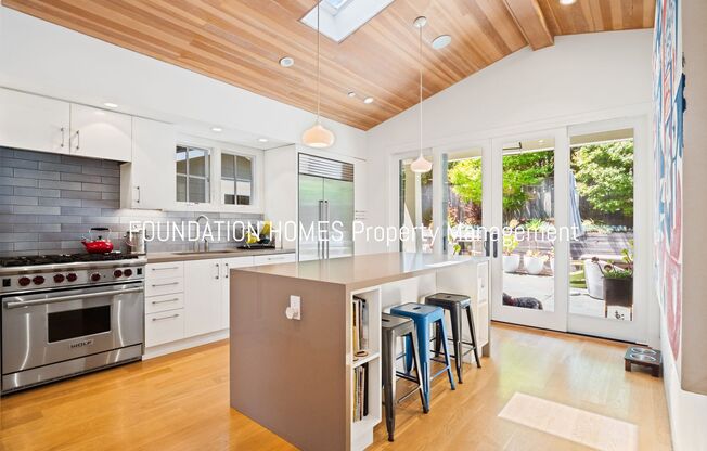 Short Term Rental! Gorgeous Modern Home with Dream Backyard!  FOUNDATION