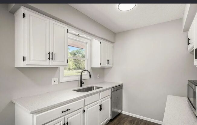 825 ELM CRK CIR