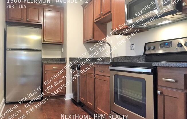 1306 PEERMONT AVE